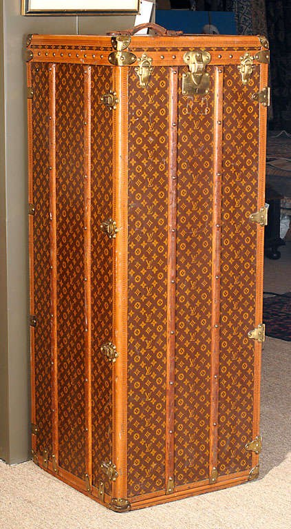 Louis Vuitton Vintage Monogram Canvas Steamer Trunk For Sale 5
