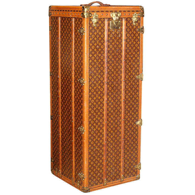 Louis Vuitton Vintage Monogram Canvas Steamer Trunk For Sale
