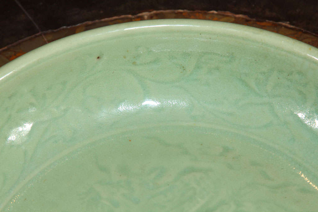 18th Century and Earlier Chinese Longquan Celadon Porcelain Charger
