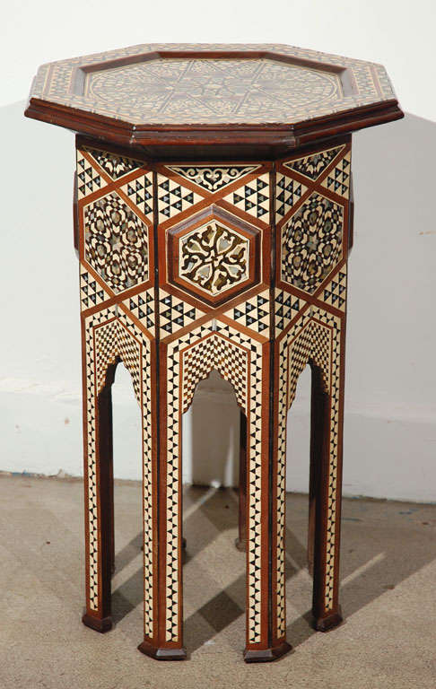 Gorgeous, Moorish style, one of kind 19th century antique Syrian octagonal pedestal table inlaid with mother of pearl, tortoise and ebony.
Intricate marquetry work in geometric designs inlay.
Great to add in your Moroccan room project.