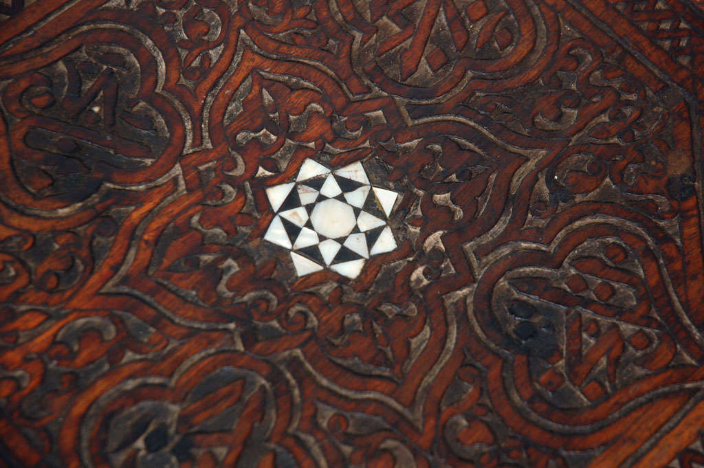19th C. Syrian Octagonal Side Tea Table Inlaid with Mother of Pearl In Good Condition In North Hollywood, CA