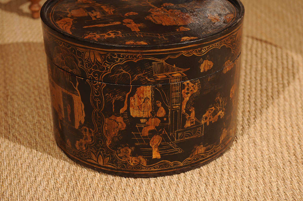 19th Century A Chinese Chinoiserie Design Hat box