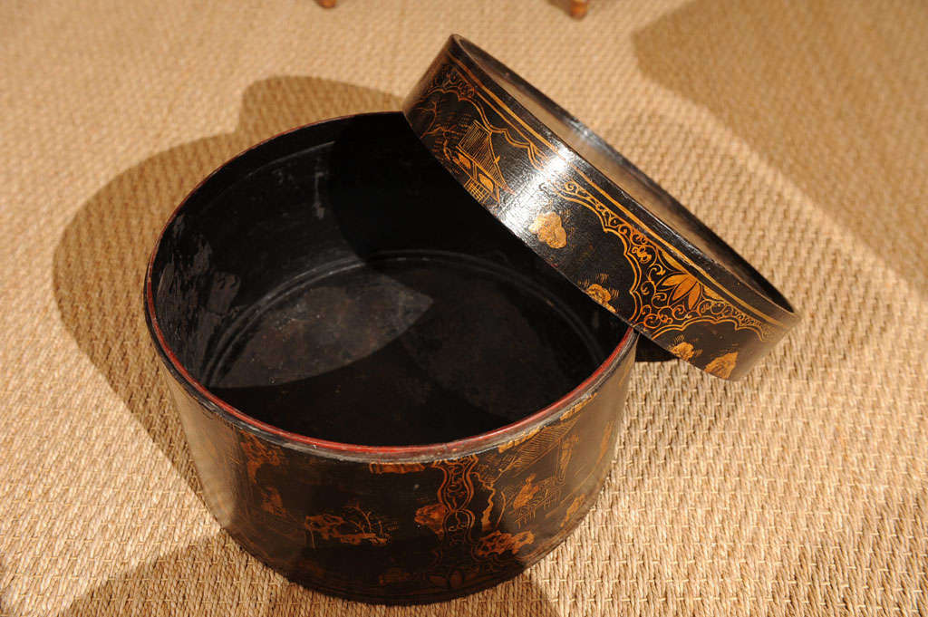 A Chinese Chinoiserie Design Hat box 3