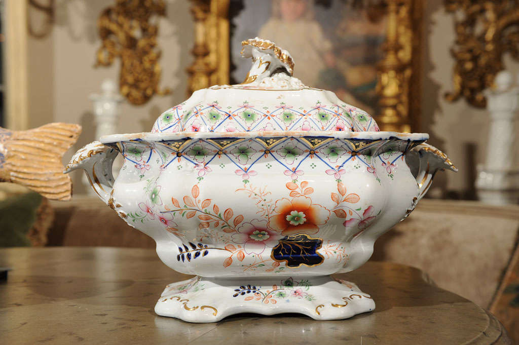 Staffordshire Ironstone Porcelain Covered Soup Tureen 3