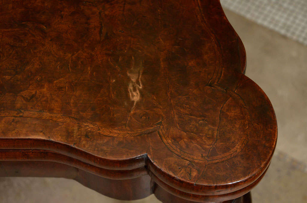 Queen Anne Concertina Walnut Games Table In Excellent Condition In Westwood, NJ