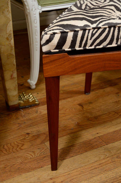 Unusual stylized mahogany finish butler chair 5