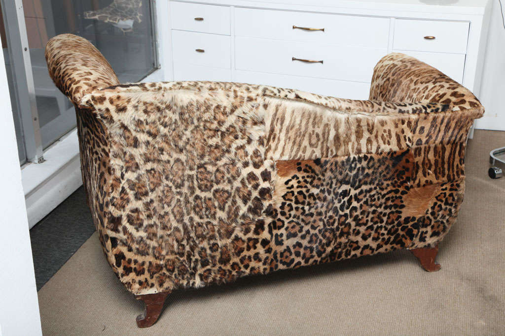 20th Century Unique Animal Hide Recamier. For Sale