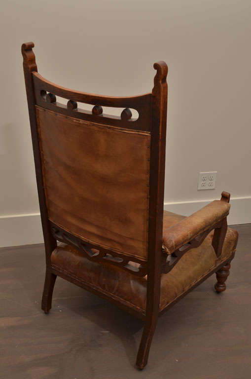 Pair of 19th Century Gothic-Style Brown Leather and Oak Armchairs, England  For Sale 3