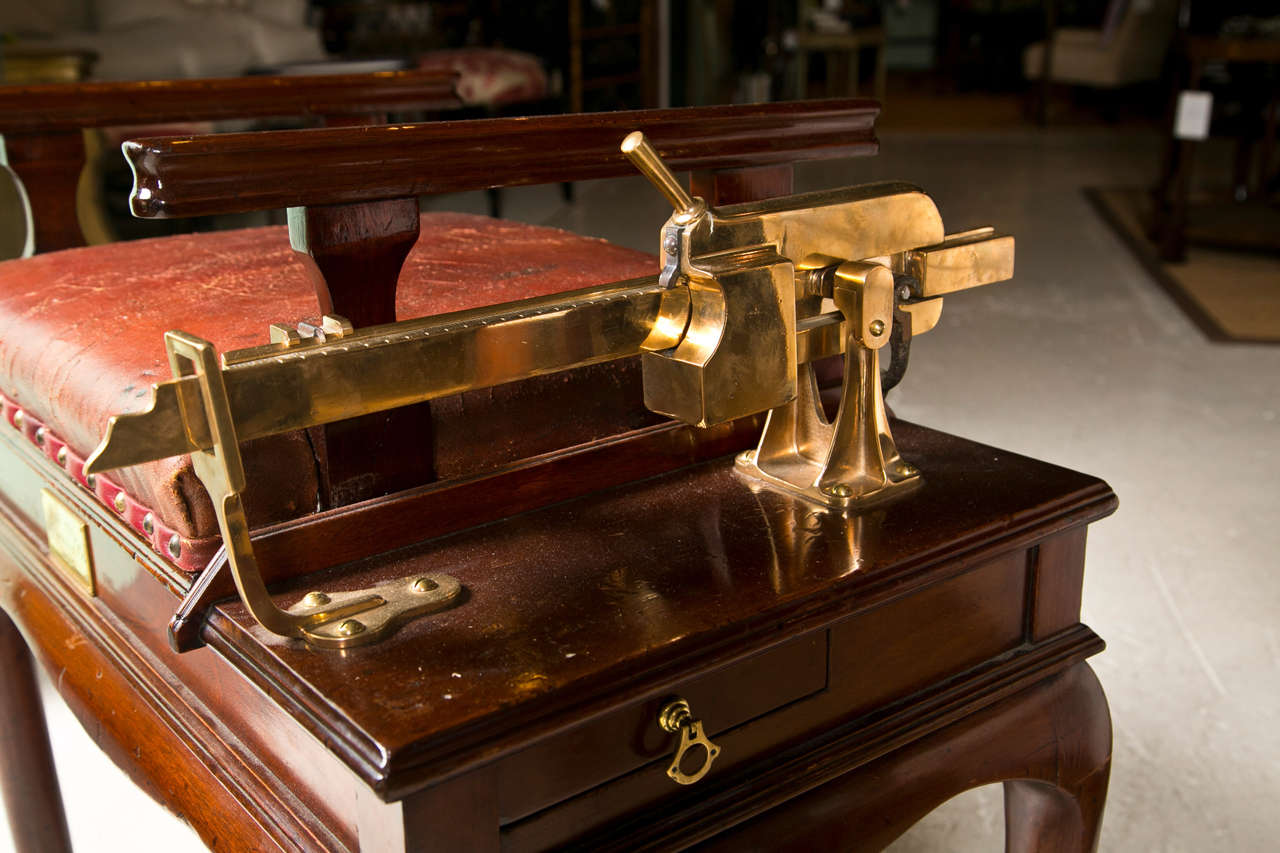 Early 20th C Mahogany Jockey Scale In Good Condition In Stamford, CT