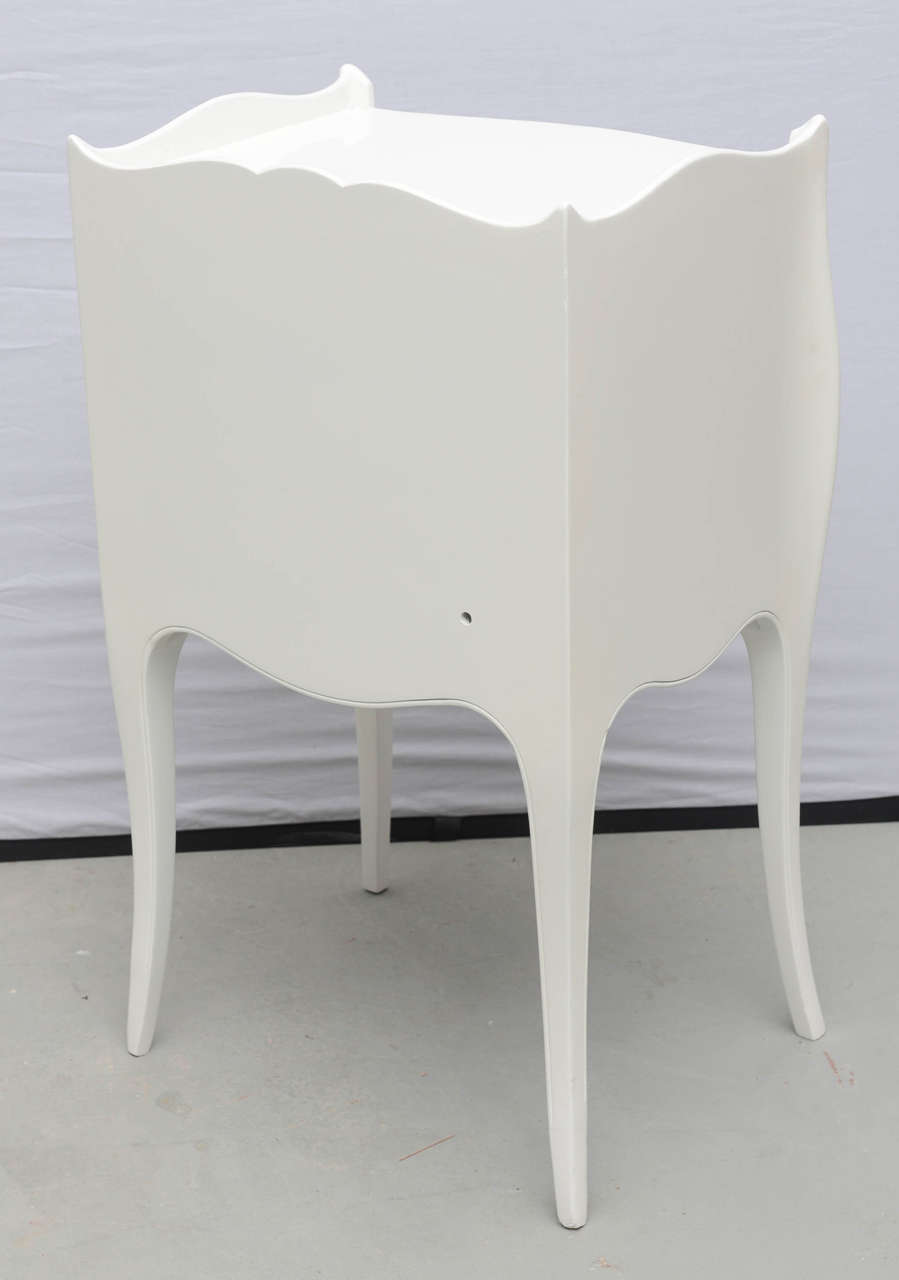 John Widdicomb White Lacquer Nightstands, USA, 1960s 4