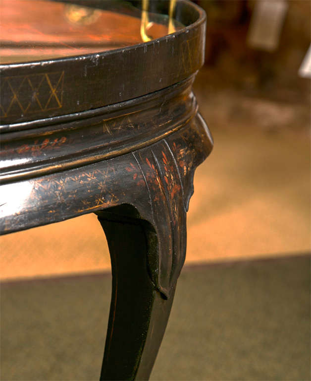 Chinese Lacquer Tray Table In Good Condition For Sale In Stamford, CT