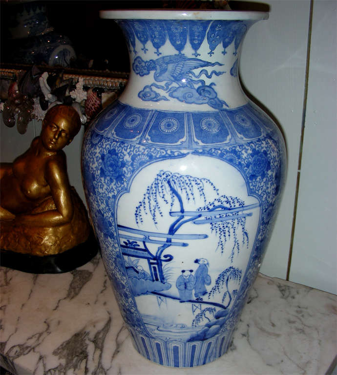 Two End of 19th Early 20th Century Chinese Vases For Sale 1