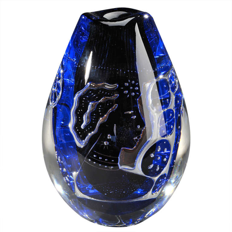 ORREFORS  "Ariel" Glass Vase designed by Edvin Öhrström For Sale