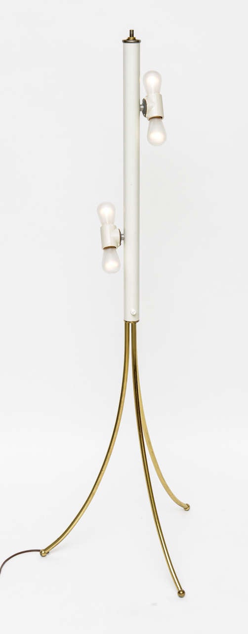 Mid-20th Century Elegant Modern 1950s Edward Alden Brass Floor Lamp
