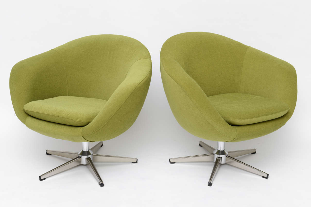 Classic Swedish Overman Swivel Egg Chairs at 1stDibs overman swivel