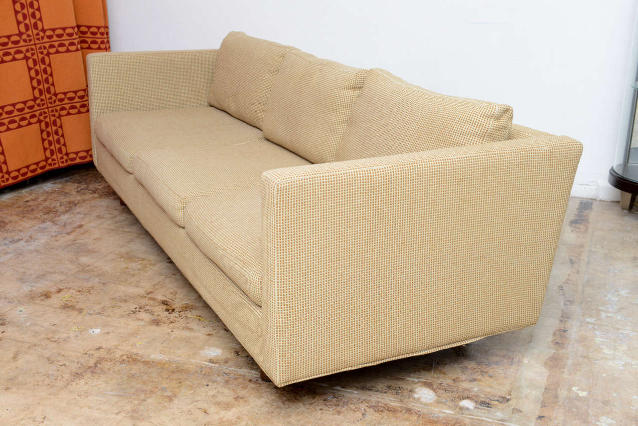 Mid-Century Modern Milo Baughman Sofa for Thayer Coggin