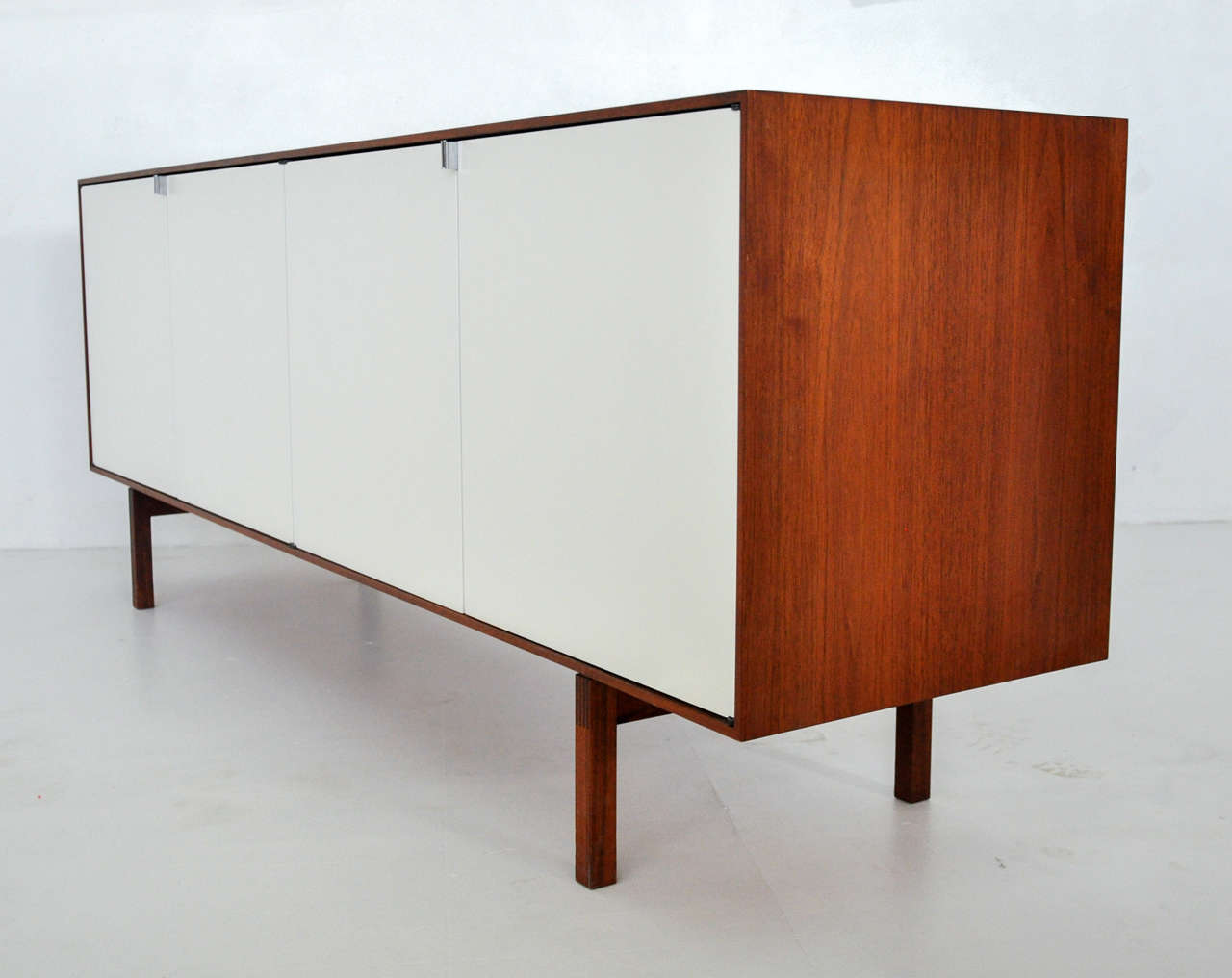 Florence Knoll Walnut Credenza 4