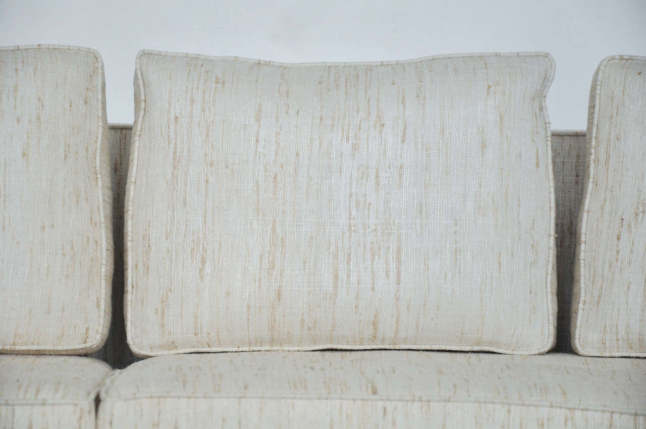 Mid-20th Century Curved Sofa by Edward Wormley for Dunbar