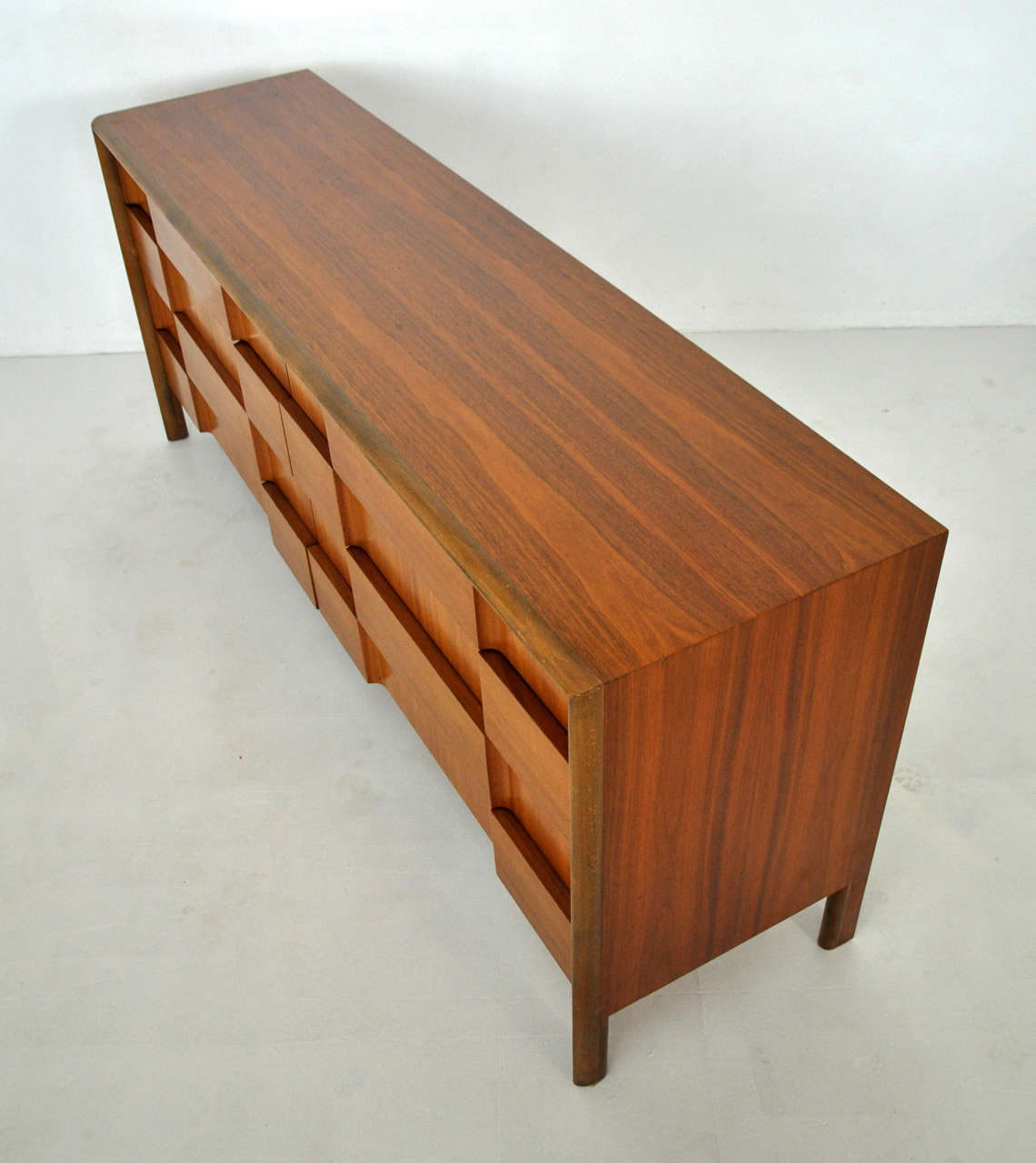 Swedish Edmond Spence Long Eight-Drawer Dresser, 1950s