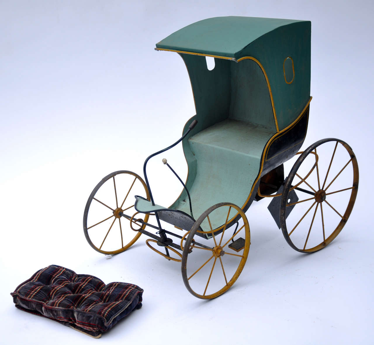 Tole Spring Wind French "Automobile", France Circa 1900