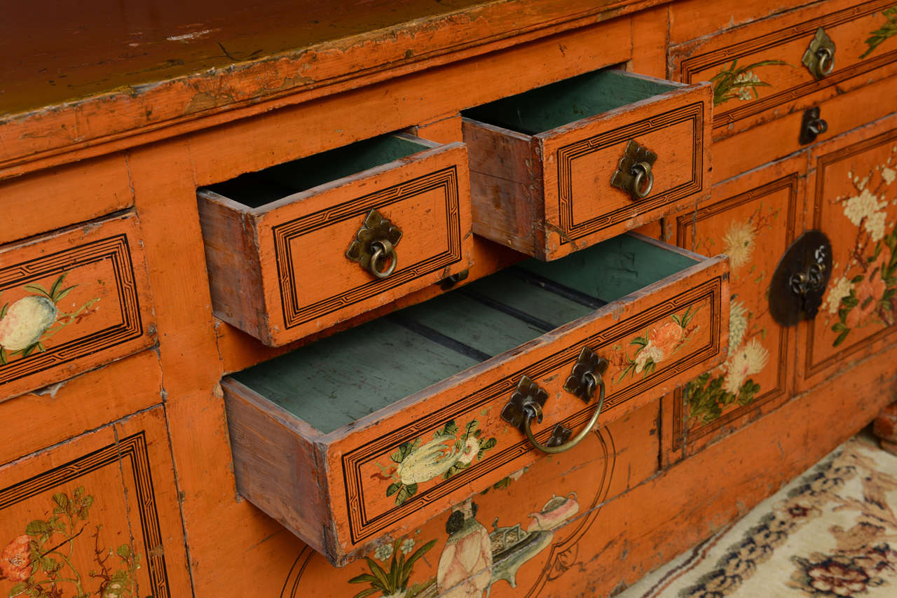 Superb 19th c. Asian Large Server In Good Condition In West Palm Beach, FL
