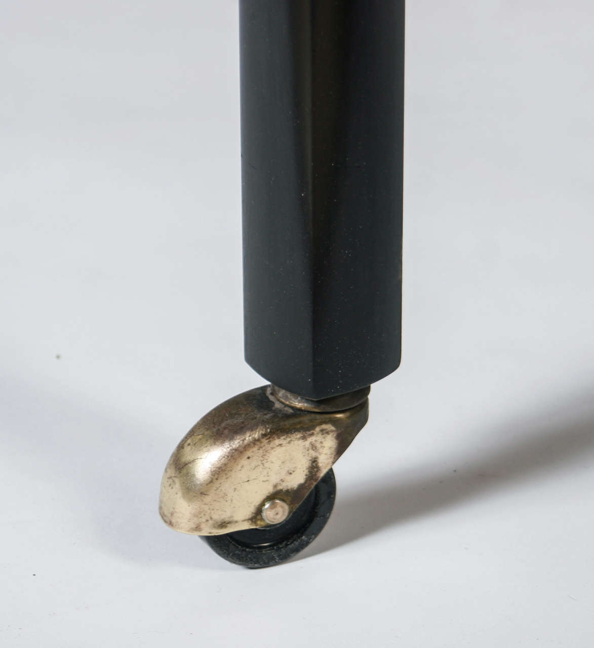 1970's Michael Taylor Table for Baker Furniture In Excellent Condition For Sale In Nashville, TN