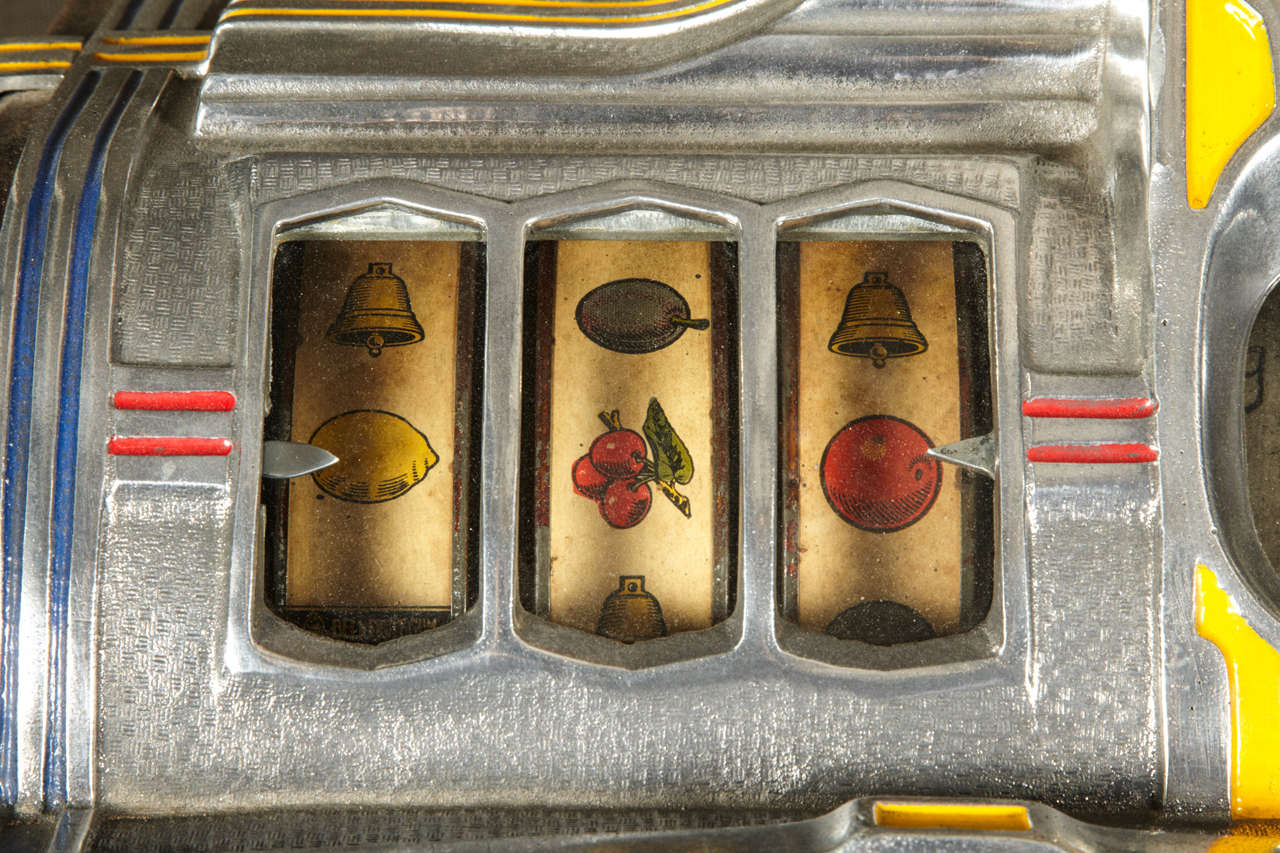 American Jennings Art Deco Gambling Machine circa 1933 For Sale