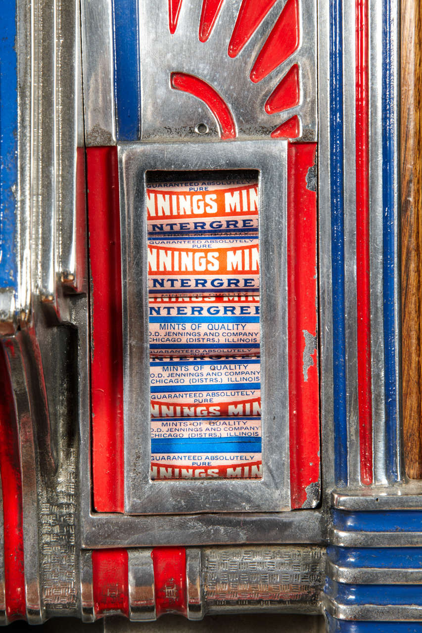 Jennings Art Deco Gambling Machine circa 1933 In Good Condition For Sale In Paris, FR