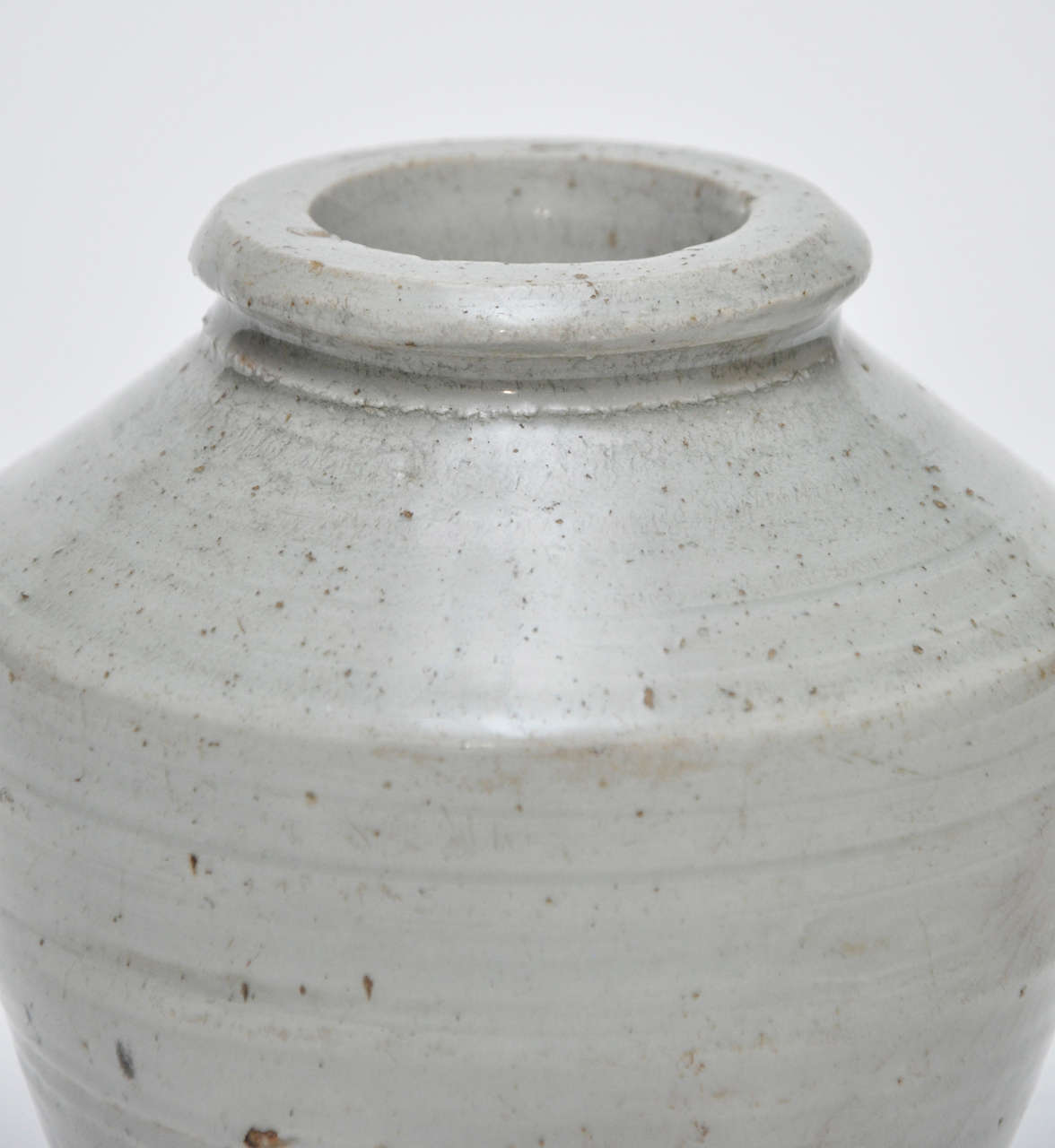 Chinese 12th C. Yaun Dynasty Apothecary Jar