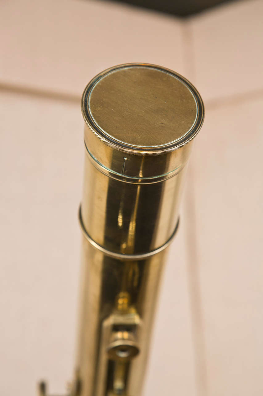 English Brass Telescope In Excellent Condition In Woodbury, CT