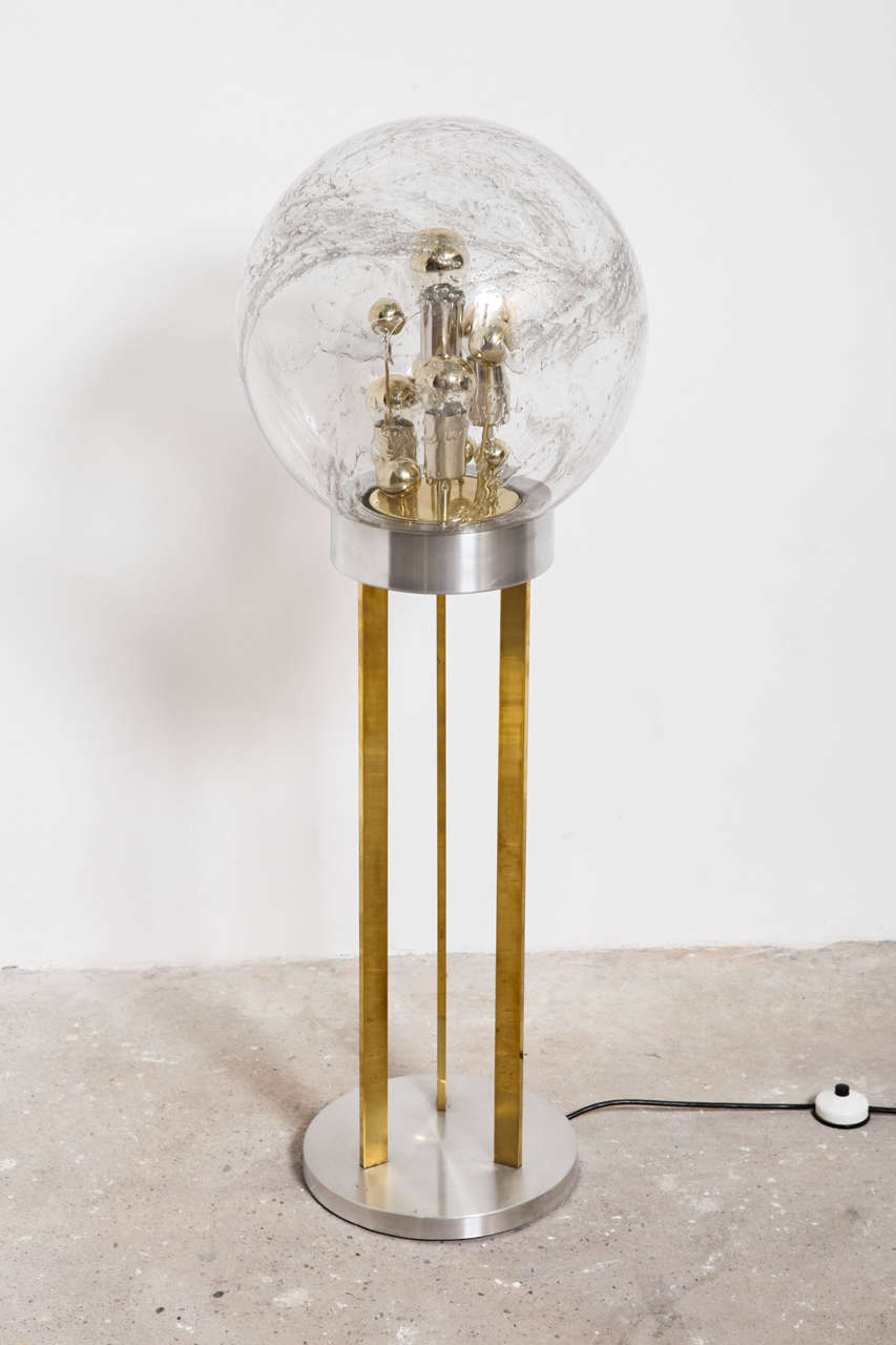 Huge Doria floor lamp.
Handmade glass globe on a polished gilded and chromed metal base.
Perfect vintage condition with original good electricity.

Free Shipping!
