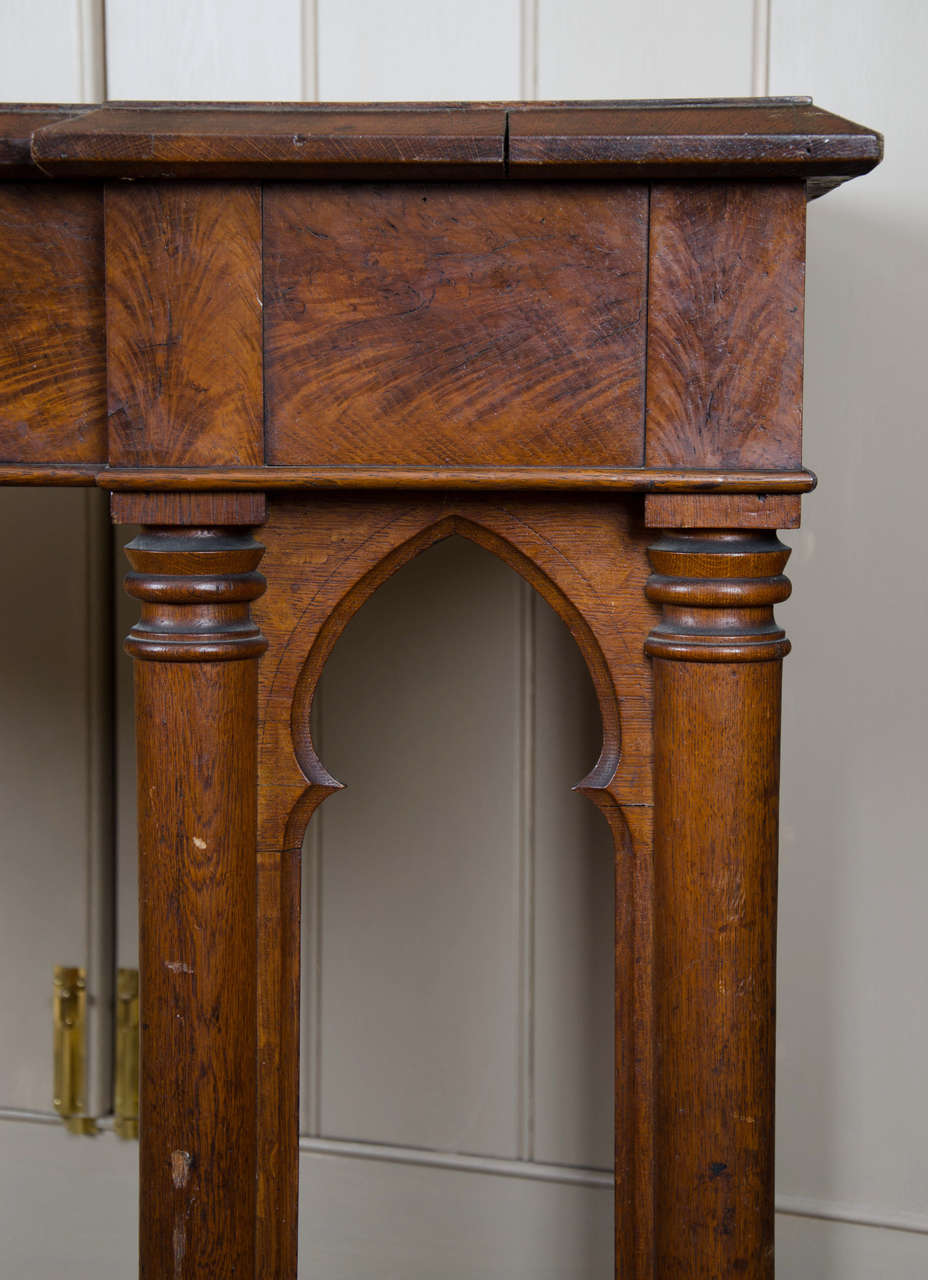 Arts and Crafts Mid-19th Century Oak Side Table