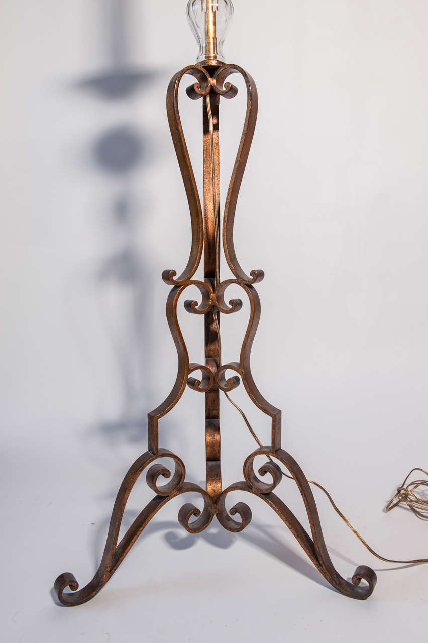 20th Century 1940's French uplight floorlamp in the style of Jules Lelue For Sale