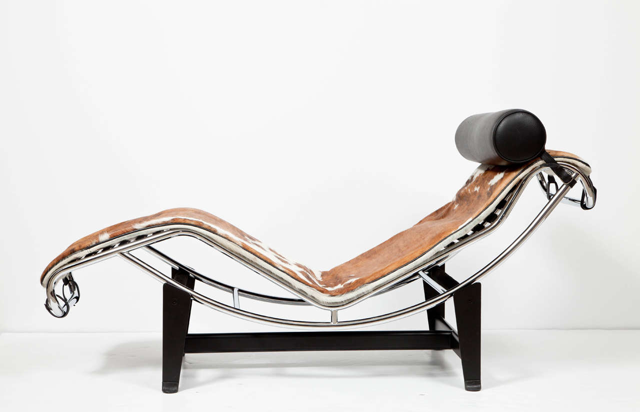 Mid-Century Modern Le Curbusier LC4 Chaise Lounge