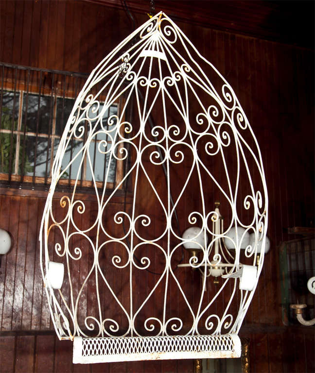 Mid-20th Century Mod Wrought Iron Hanging Egg Chair