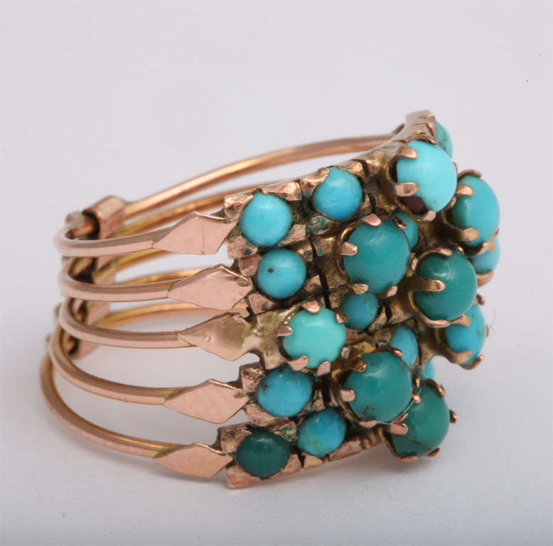 Five Banded Prong Set Turquoise and Rose Gold Ring  In Good Condition In North Miami, FL