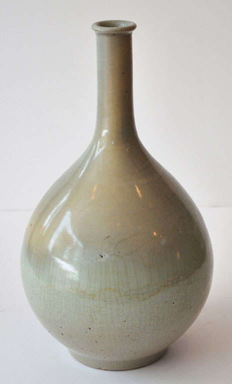 17th-18th Century Celadon Seto Ware Sake Bottle