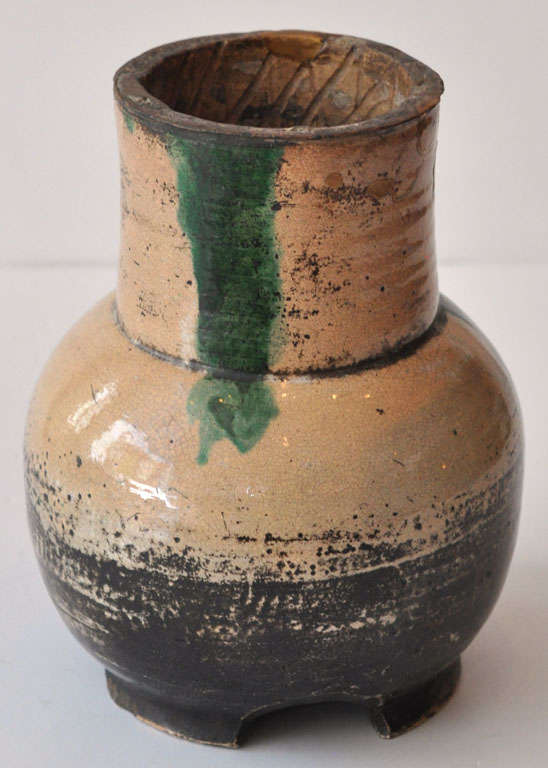 Early 17th Century Edo Japanese Oribe Vase 1