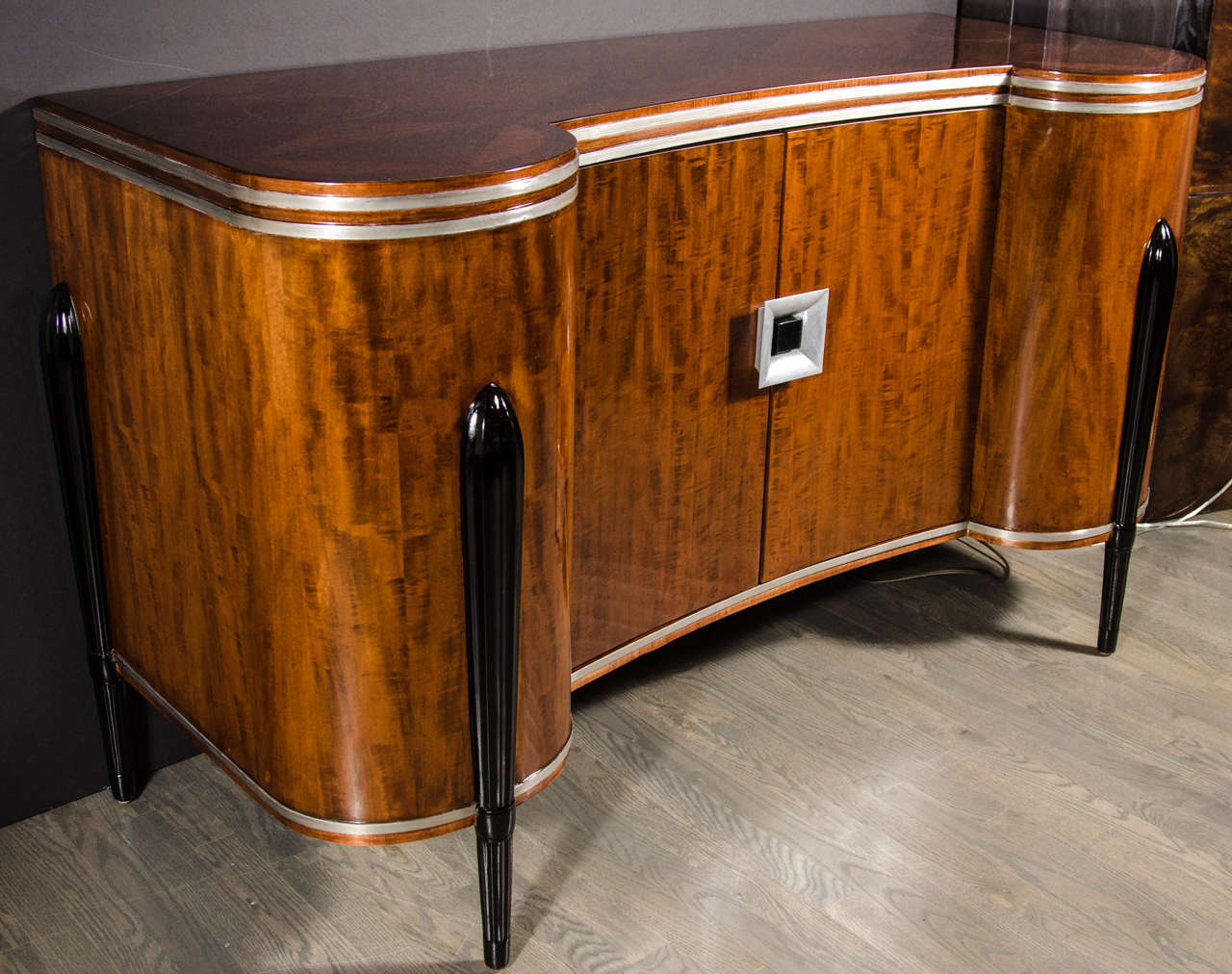 Stunning Art Deco Buffet/Cabinet in the Manner of Ruhlmann 1