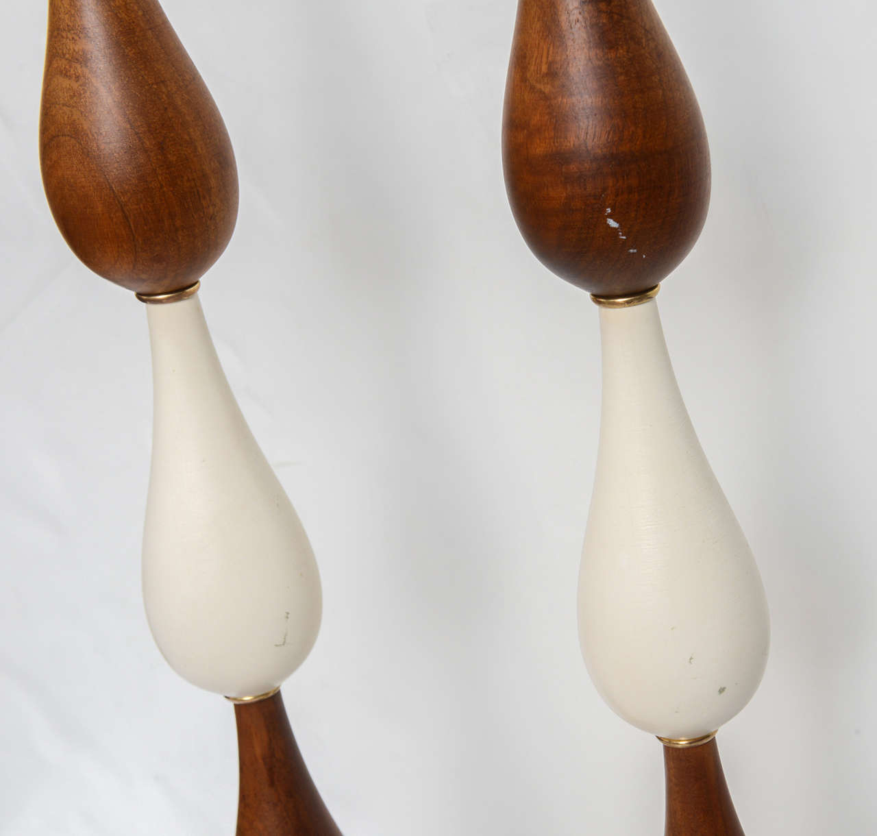 Tall Three Teardrop Form, Teak and Brass Table Lamps by Laurel, 1960s For Sale 1