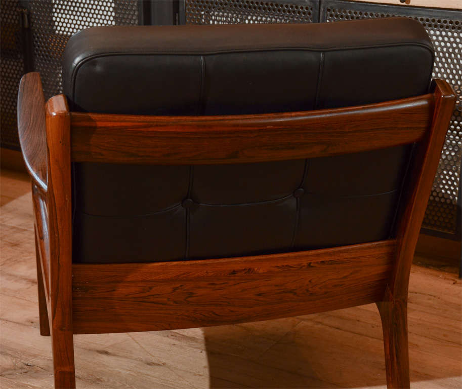 20th Century Pair of Mid-Century Ole Wanscher armchairs for  France & Sons