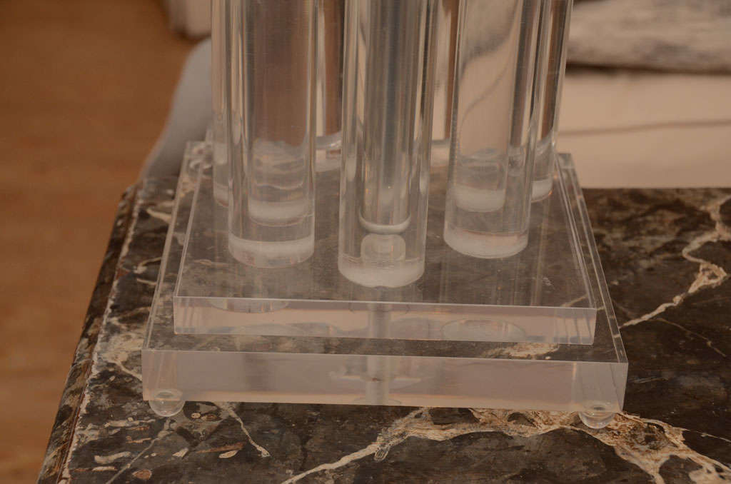 Italian Pair of Lucite Staggered Column Lamps For Sale