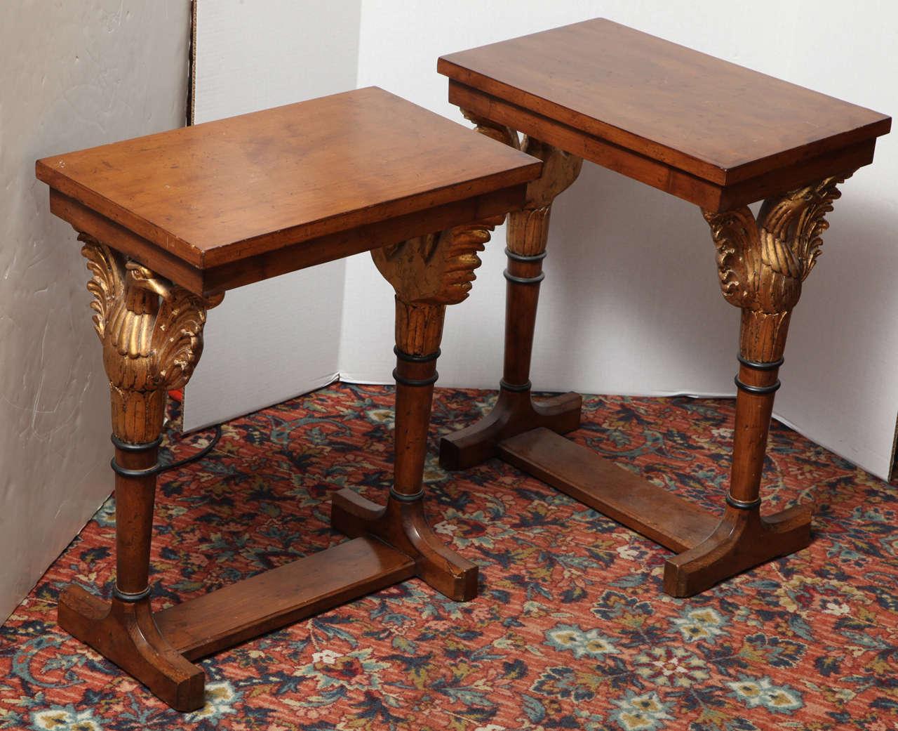 Pair of classical darkwood and giltwood side tables with eagles on side In Good Condition In New York, NY