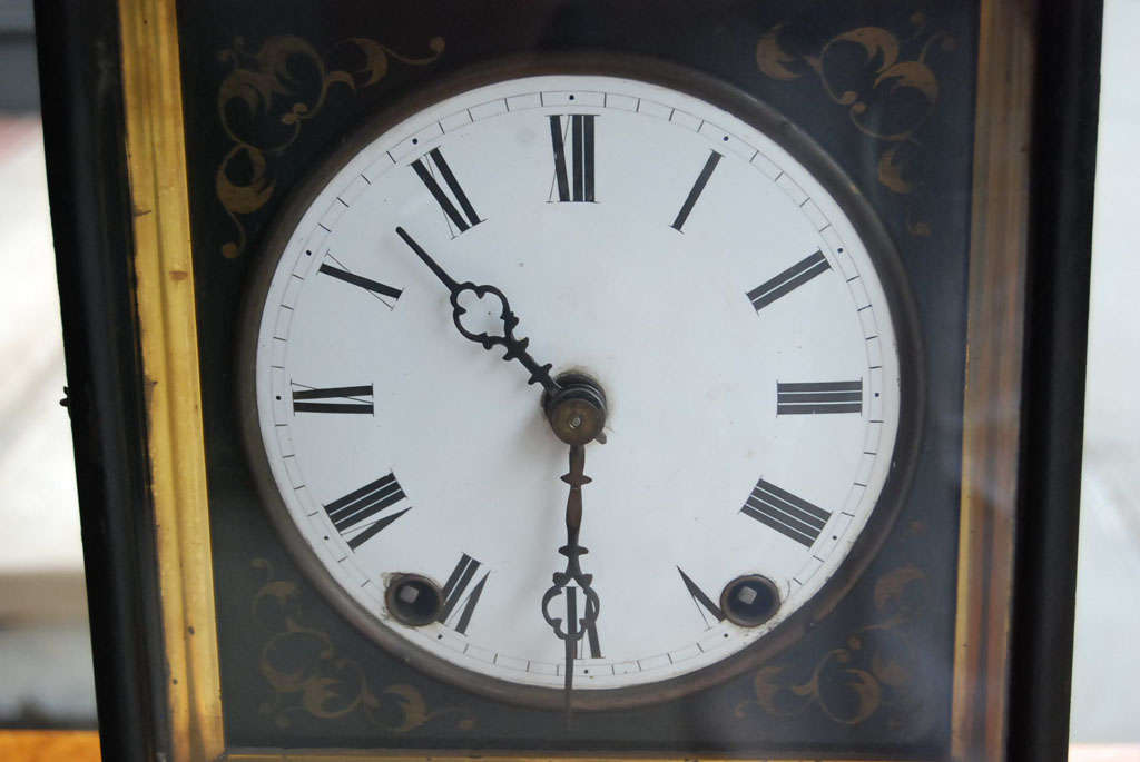 Metal European Shelf Cuckoo Clock