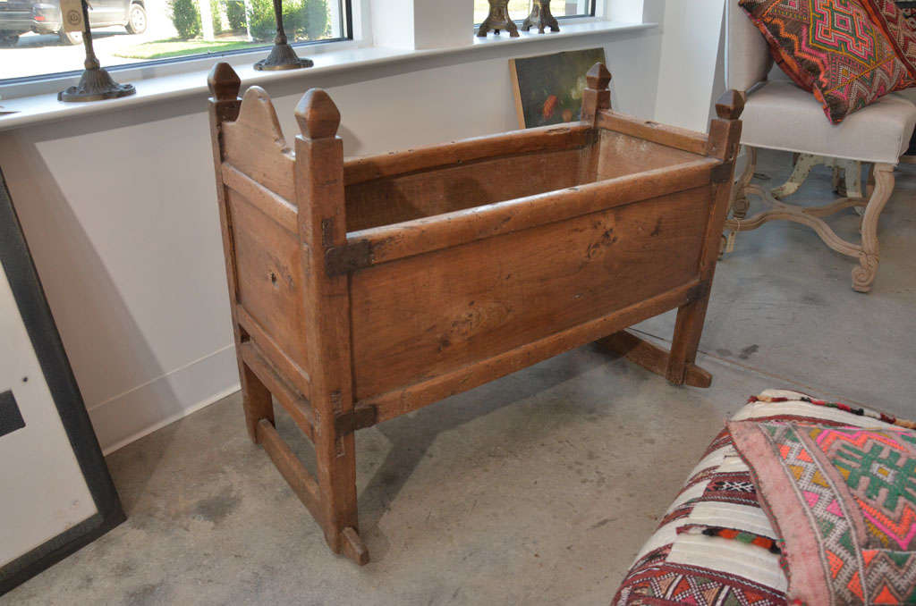 ravishing cradle to swing made in olive wood, farm furniture from the south of France