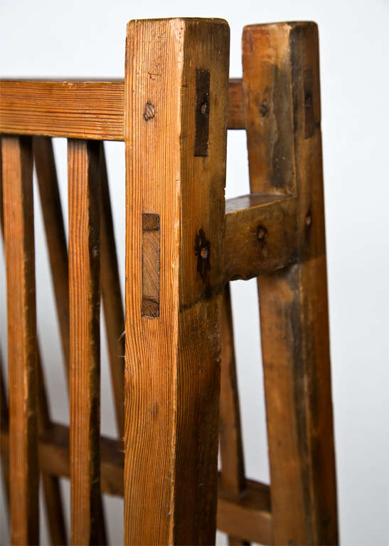 Three-Tier English Pine Plate Rack 2