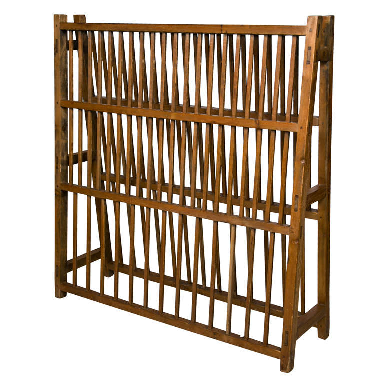 Three-Tier English Pine Plate Rack