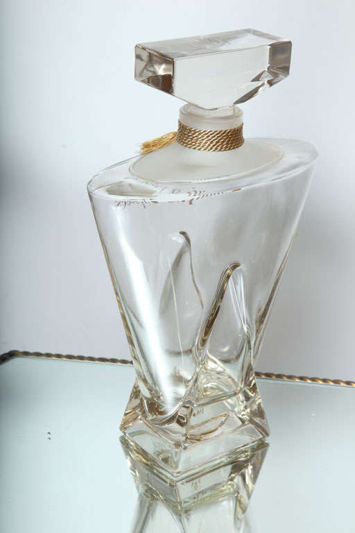 Vintage Large Guerlain Factice Perfume Bottle In Excellent Condition In New York, NY