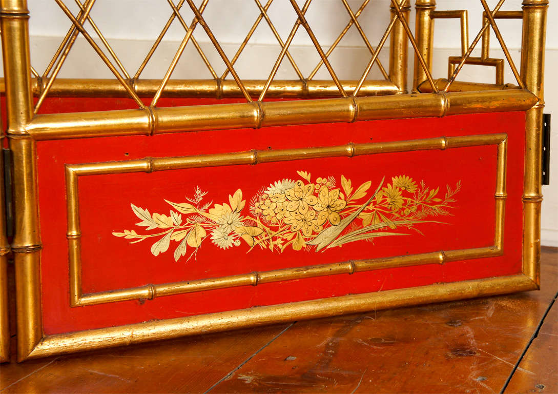 Giltwood and Lacquer Screen For Sale 1