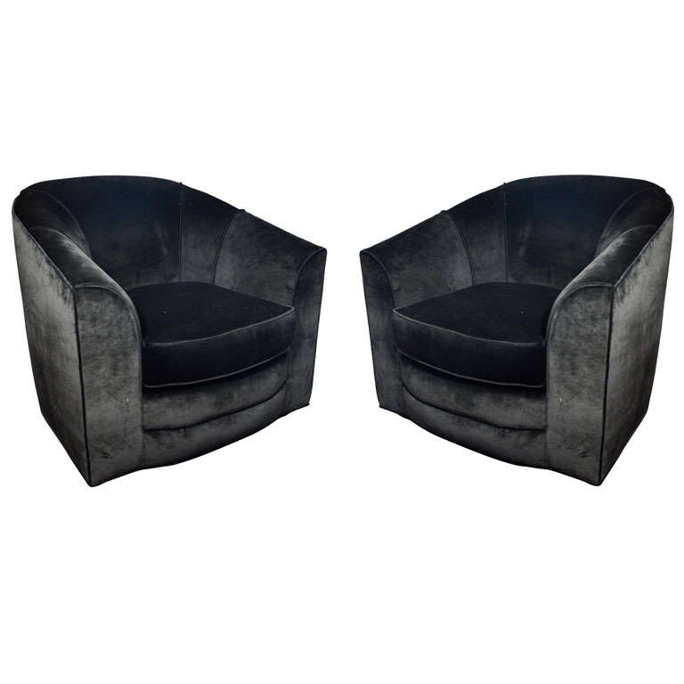 Pair of 1970
s Milo Baughman Style Tub Chairs